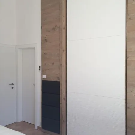 Holiday home Villetta Sara